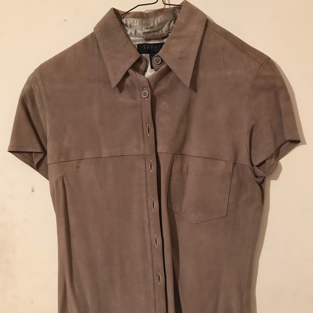 This leather/suede top is amazing